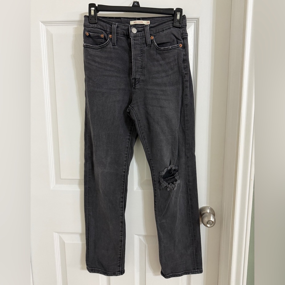 Black Levi Distressed Jeans